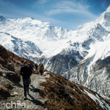 Carme durante el trekking por el circuito de los Annapurnas