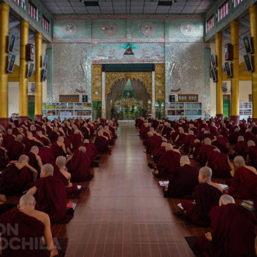 Monasterio budista Kyakhatwine