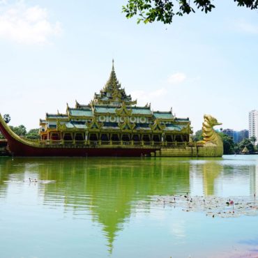 Lago Kandawgyi Yangon