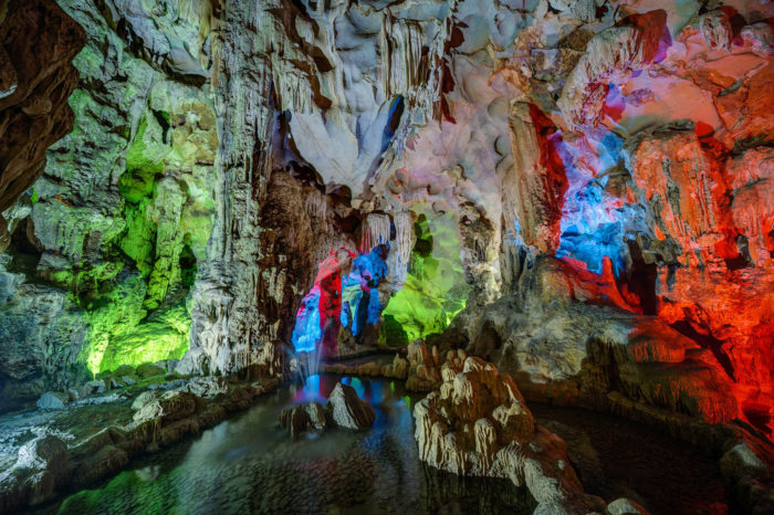 Guía de viaje Bahía de Halong Cueva Dau Go