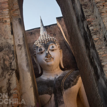 Mirada de la figura de Buda de Wat Si Chum